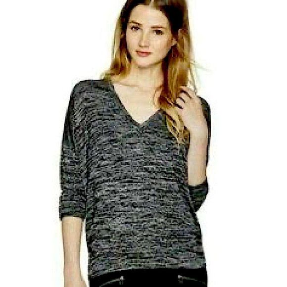 Aritzia Wilfred V-Neck Top XS [2/$40] - Picture 2 of 7